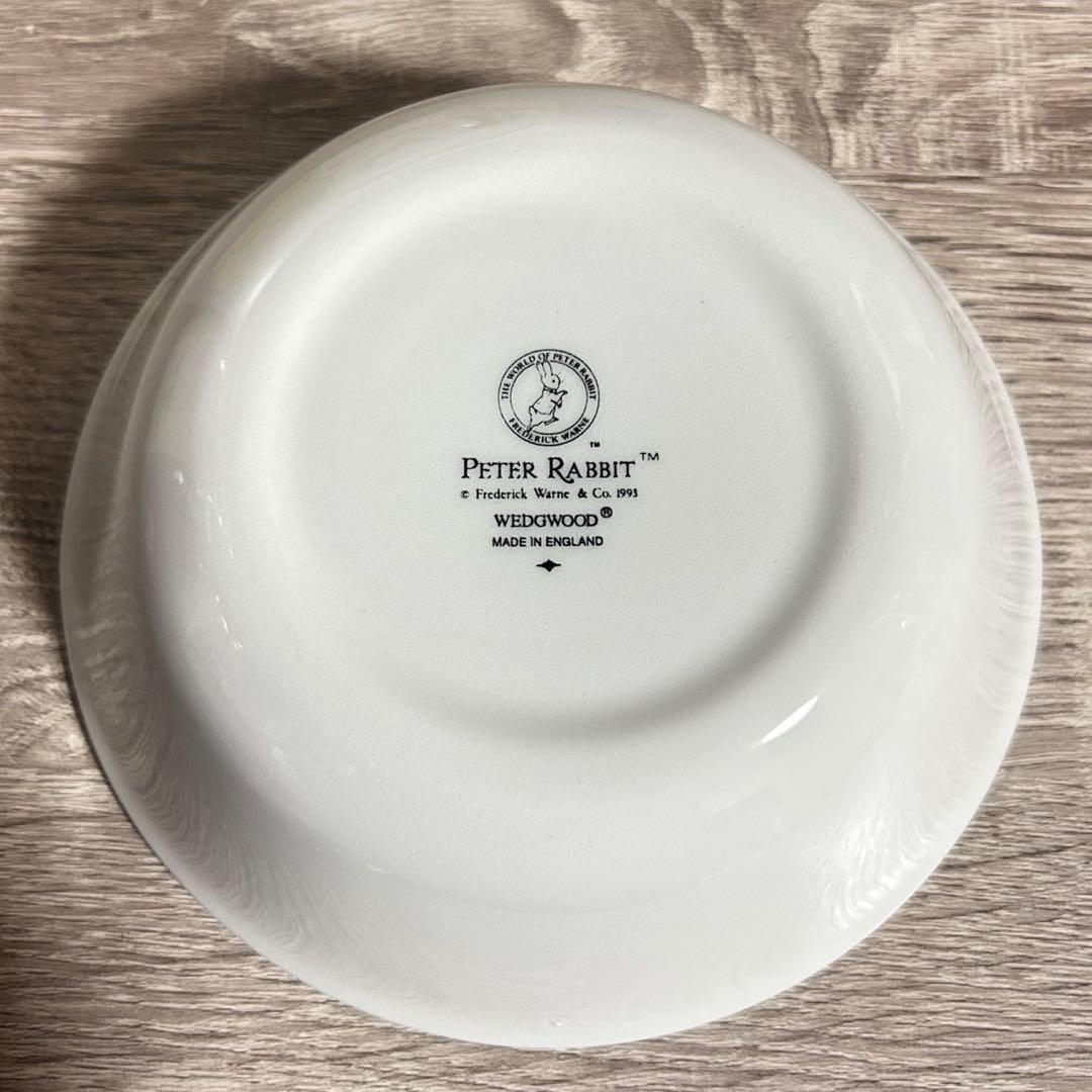 【新品未使用】廃盤 ウェッジウッド ピーターラビット 食器 3点 セット