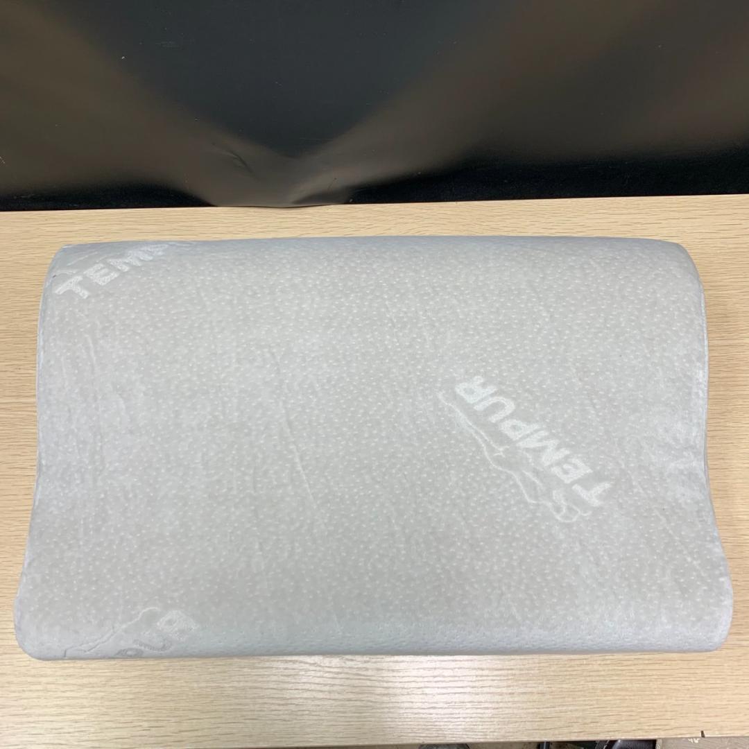 ★未使用　TEMPUR　オリジナルピロー　かため　M　テンピュール