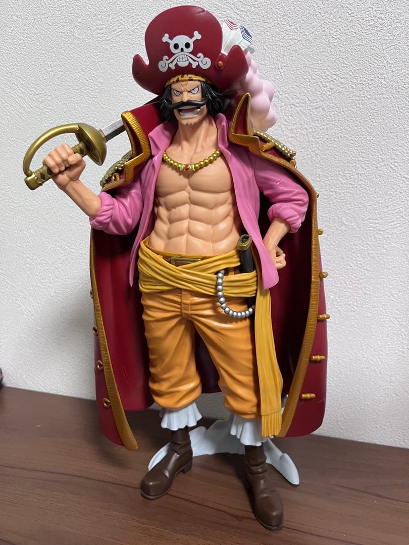 バンプレくじ ワンピース ゴールド・ロジャー B賞 アニメカラー