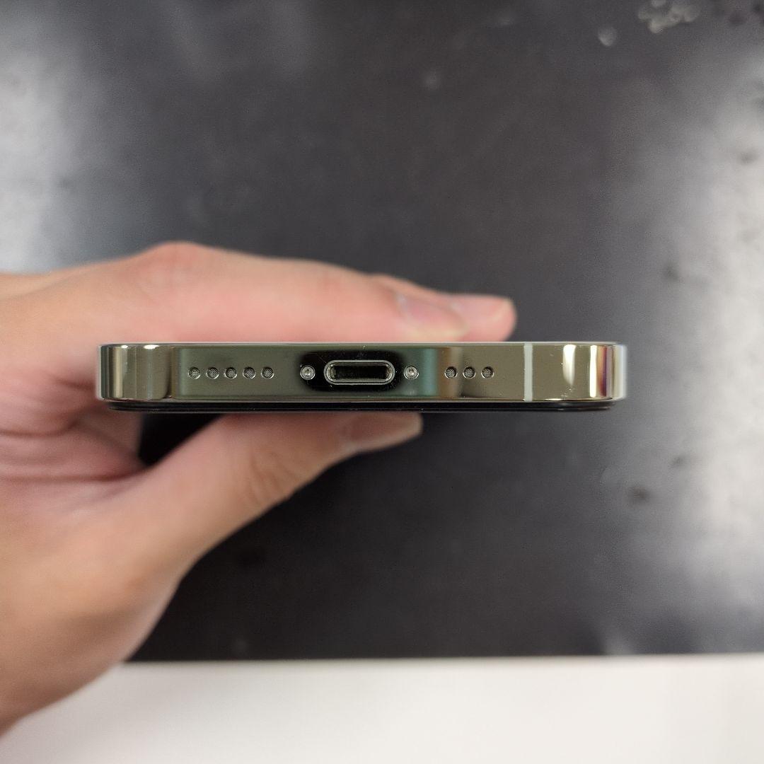 iPhone13Pro 256GB シルバー 液晶・バッテリー新品