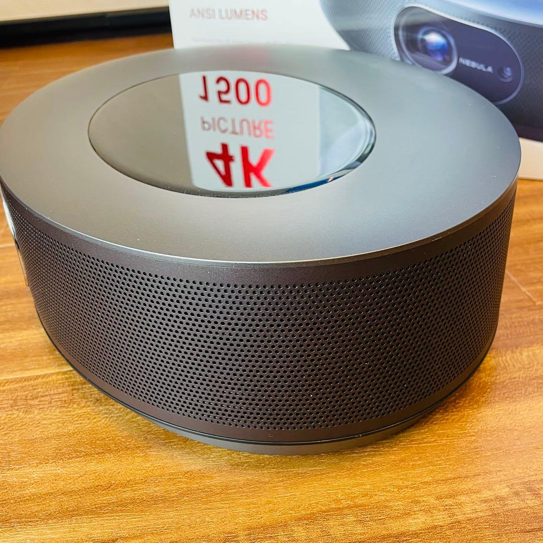 【映画館を超える体験】4K Anker Nebula Cosmos MAX