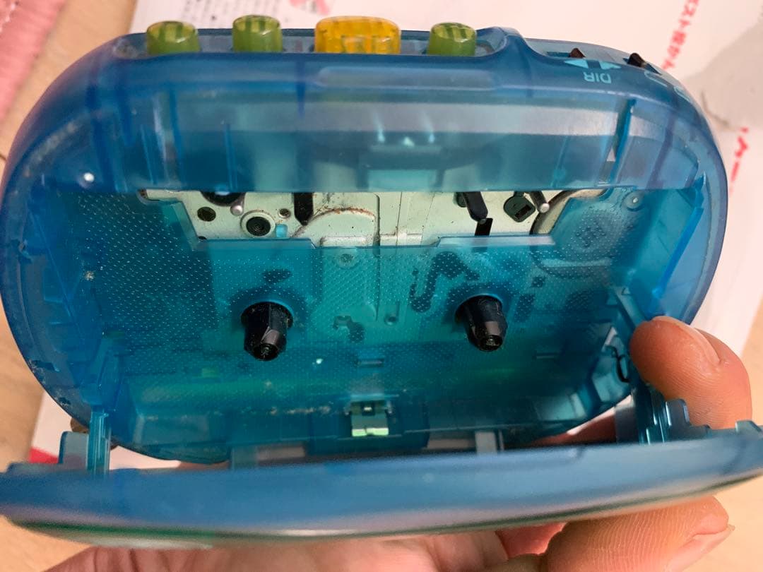 ジャンク　SONY WM-EQ2 カセットプレーヤー