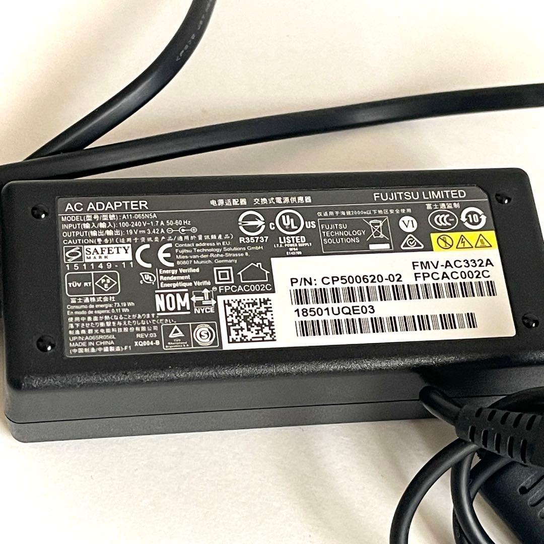 富士通 LIFEBOOK AH53/B3 Core i7 第8世代 15.6型