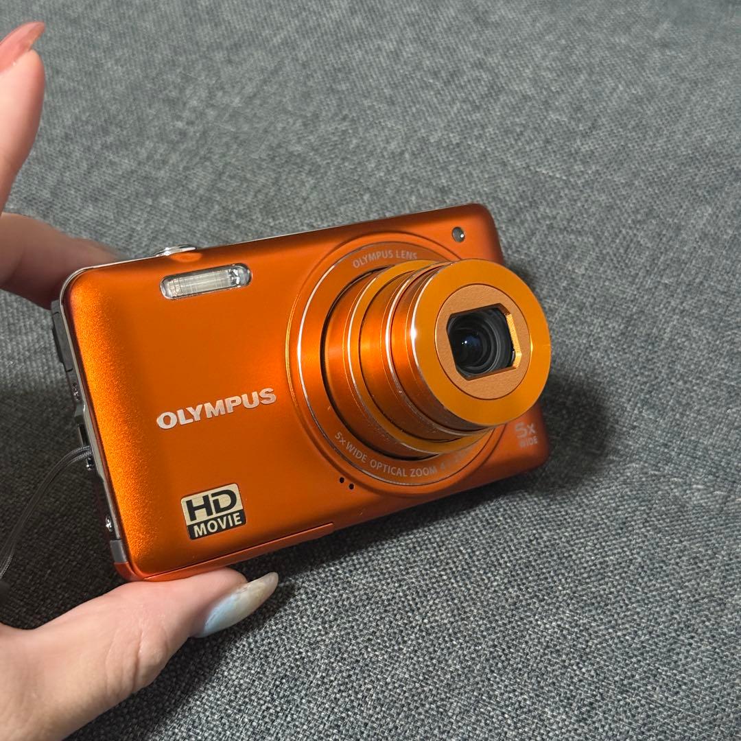 【最終値下げ】OLYMPUS オリンパス VG-145 オレンジ デジタルカメラ