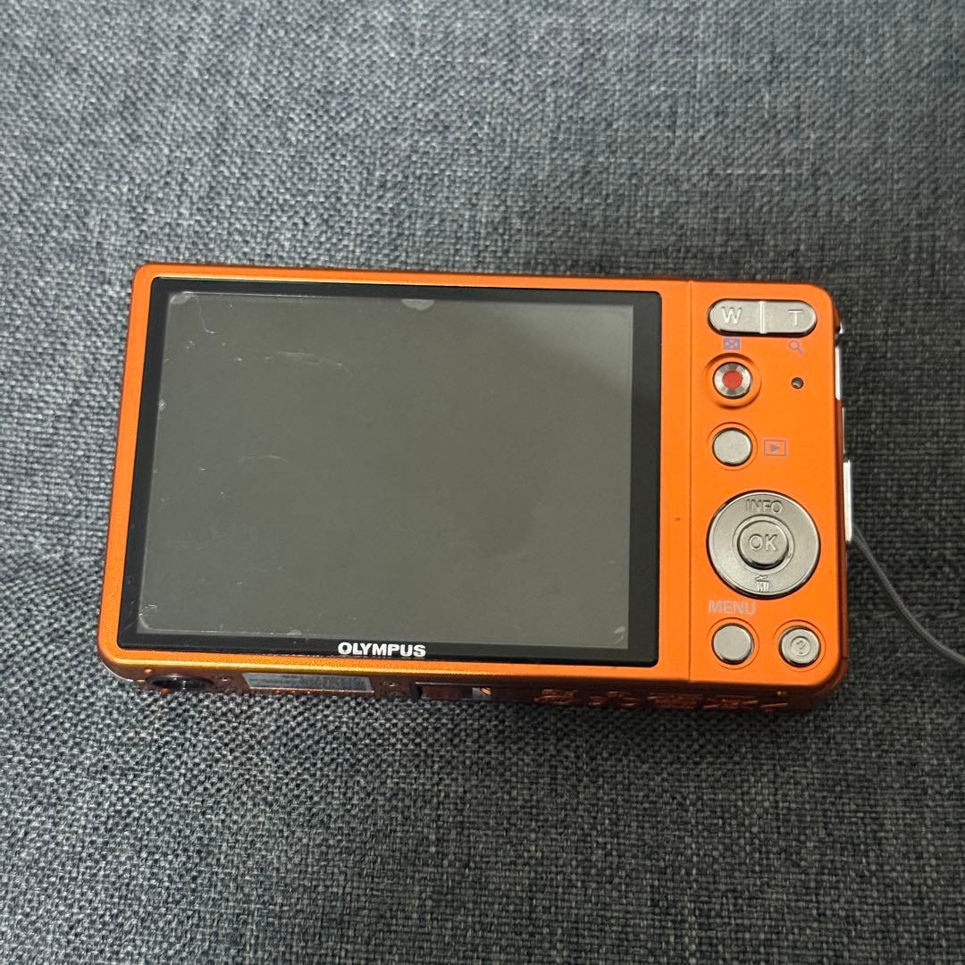 【最終値下げ】OLYMPUS オリンパス VG-145 オレンジ デジタルカメラ