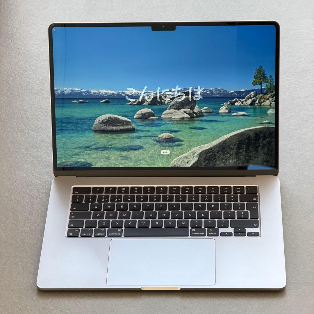 MacBook Air 15インチ M2 8GB 512GB UK配列