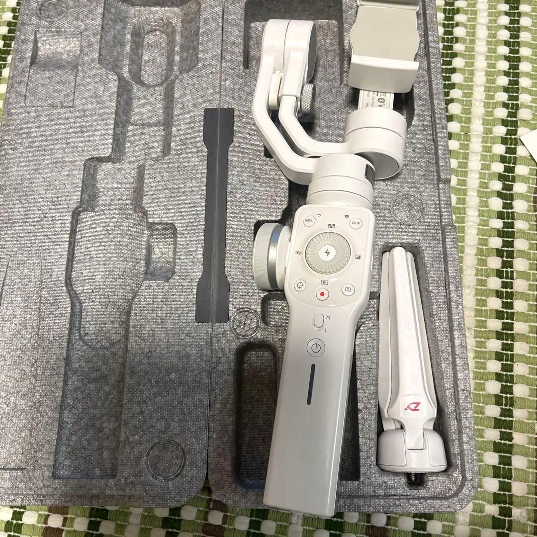 Zhiyun Smooth 4 3軸スマホジンバル スタビライザー