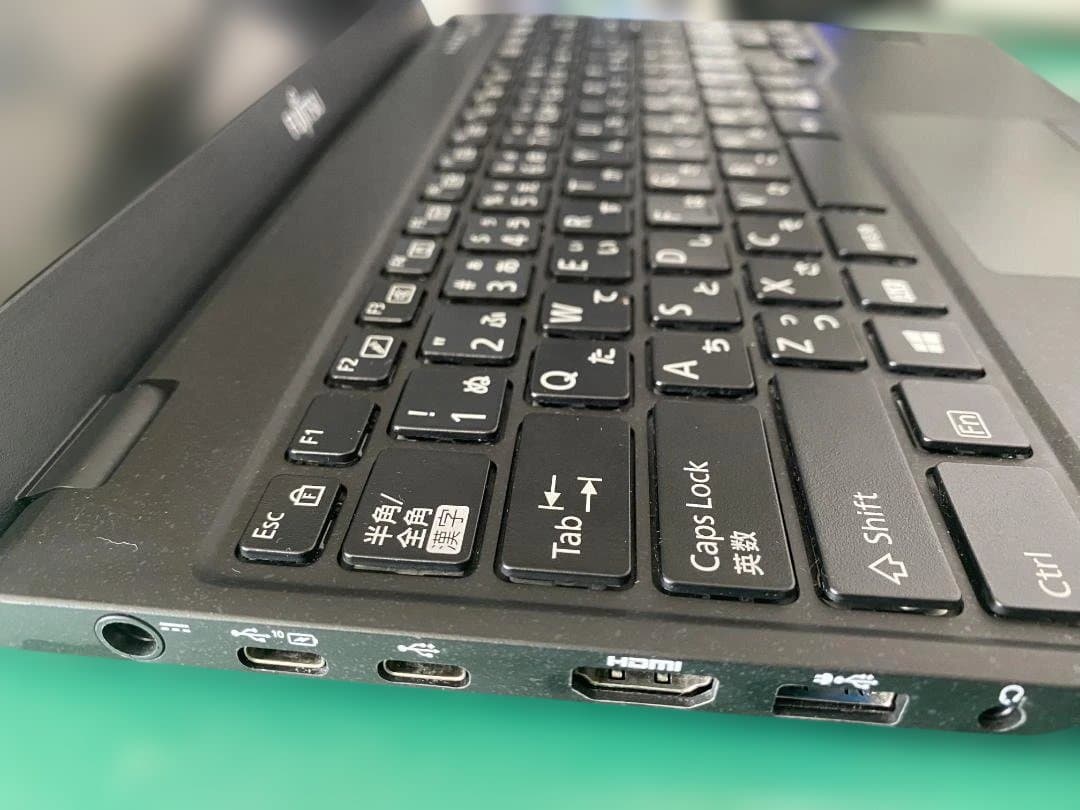 富士通 LIFEBOOK U9310D Core i5 電源入らず ジャンク
