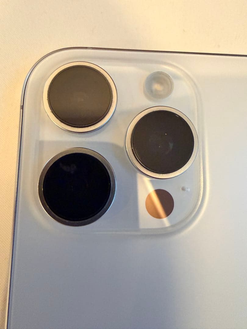 iPhone 16 Pro ホワイトチタニウム 128GB SIMフリー