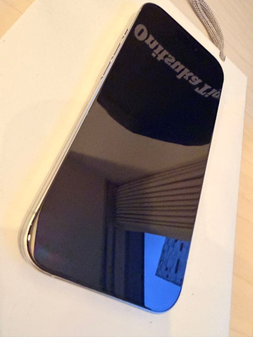 iPhone 16 Pro ホワイトチタニウム 128GB SIMフリー