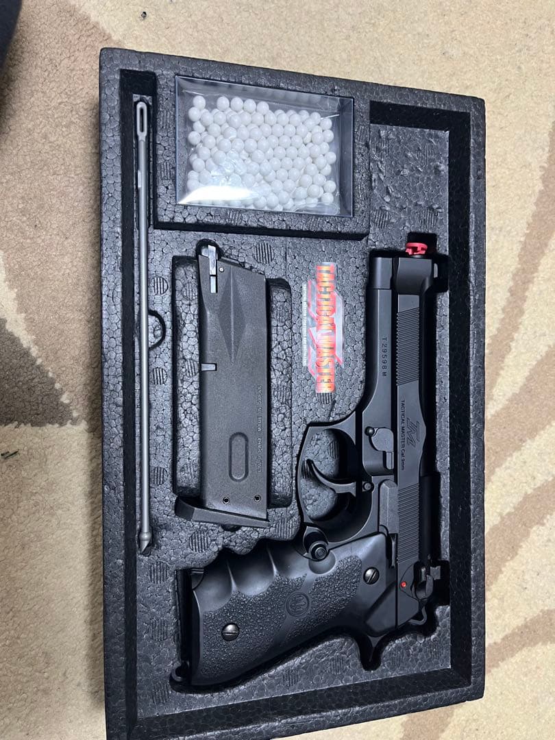 美品　TACTICAL MASTER ガスガン ブラック