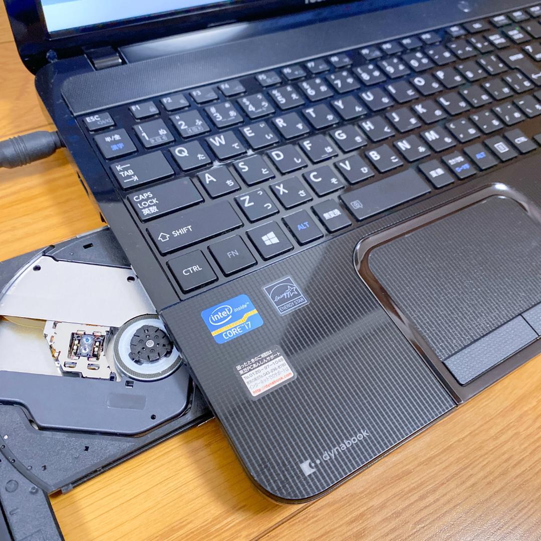 オフィス2021✨高性能爆速i7 SSD メモリ8 すぐ使える東芝ノートパソコン