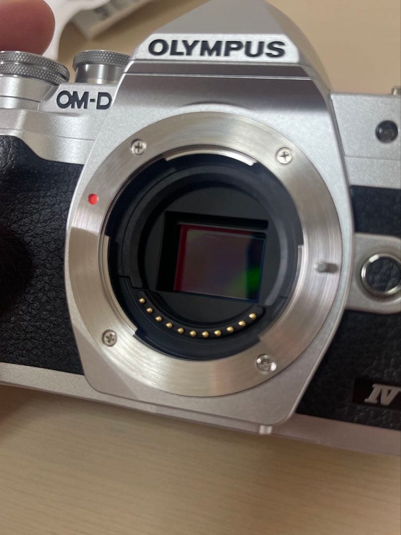 OLYMPUS E-M10 Mark IV ミラーレス一眼