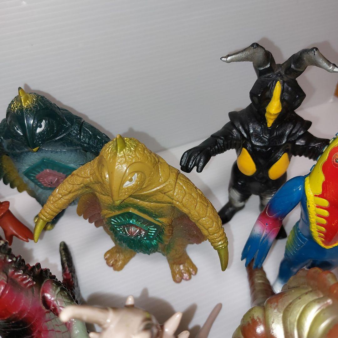 ウルトラマン　旧ウルトラ怪獣 シリーズまとめ売り27体！当時物ソフビ