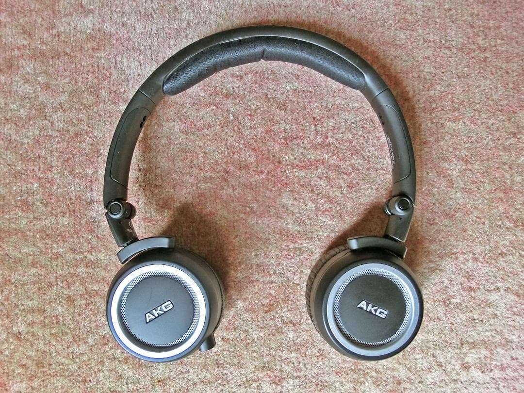 AKG　ヘッドホン　K451　美品　動作品