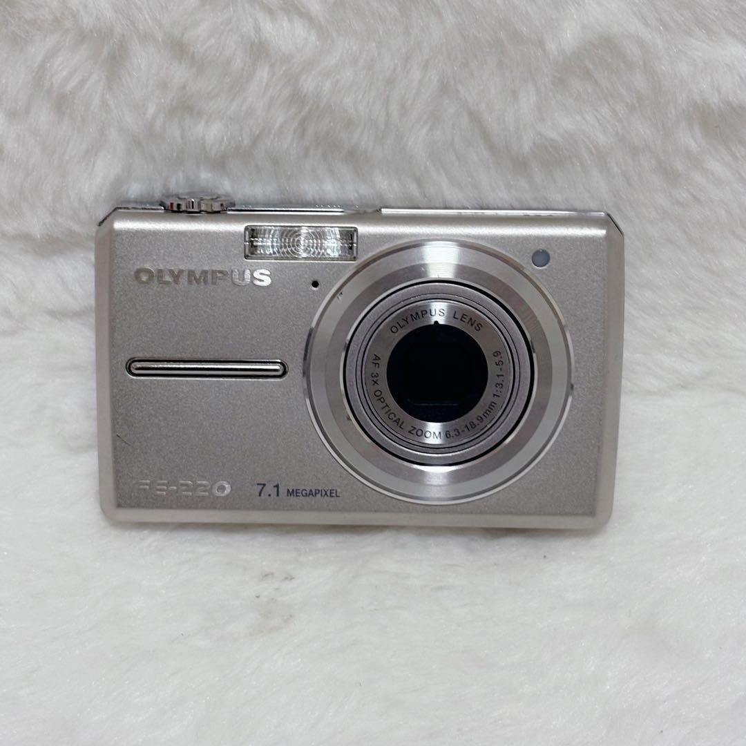 【希少】OLYMPUS デジタルカメラ FE-220
