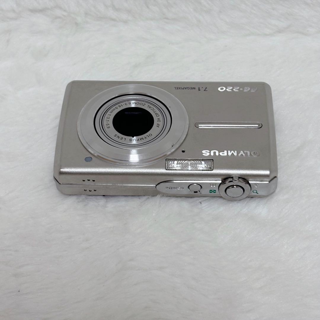 【希少】OLYMPUS デジタルカメラ FE-220