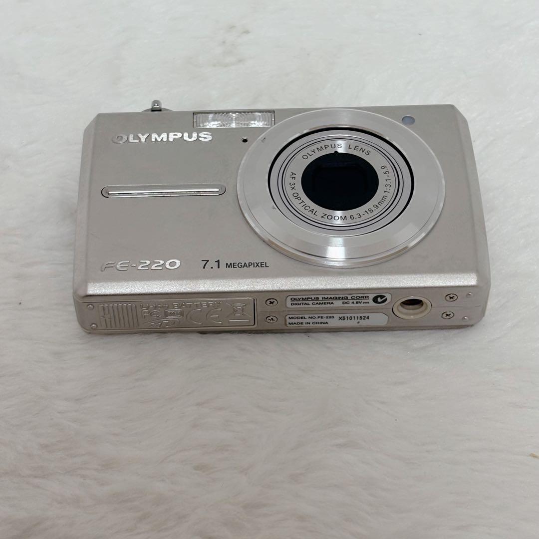 【希少】OLYMPUS デジタルカメラ FE-220