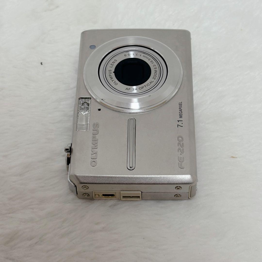 【希少】OLYMPUS デジタルカメラ FE-220