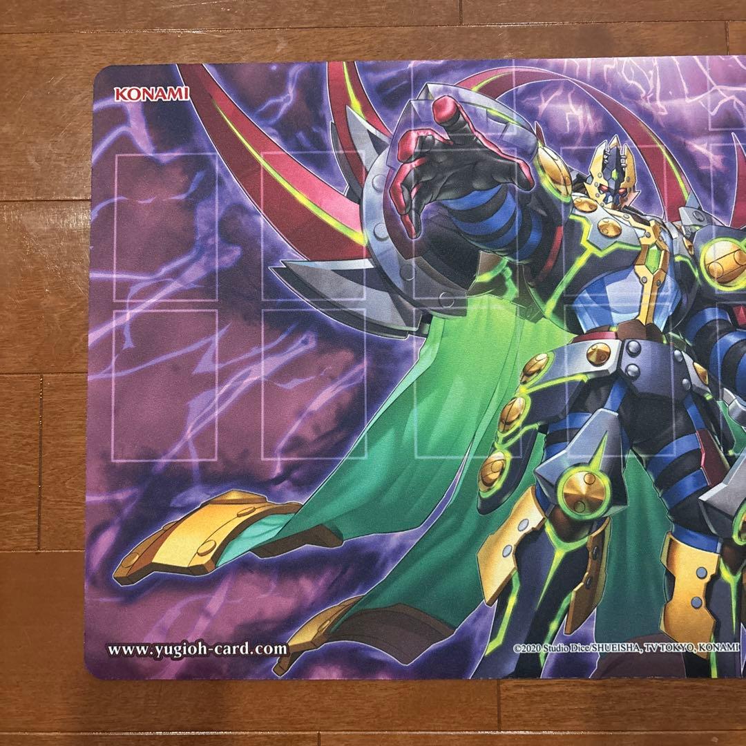 新品未使用 遊戯王 DDDD偉次元王アーククライシス プレイマット