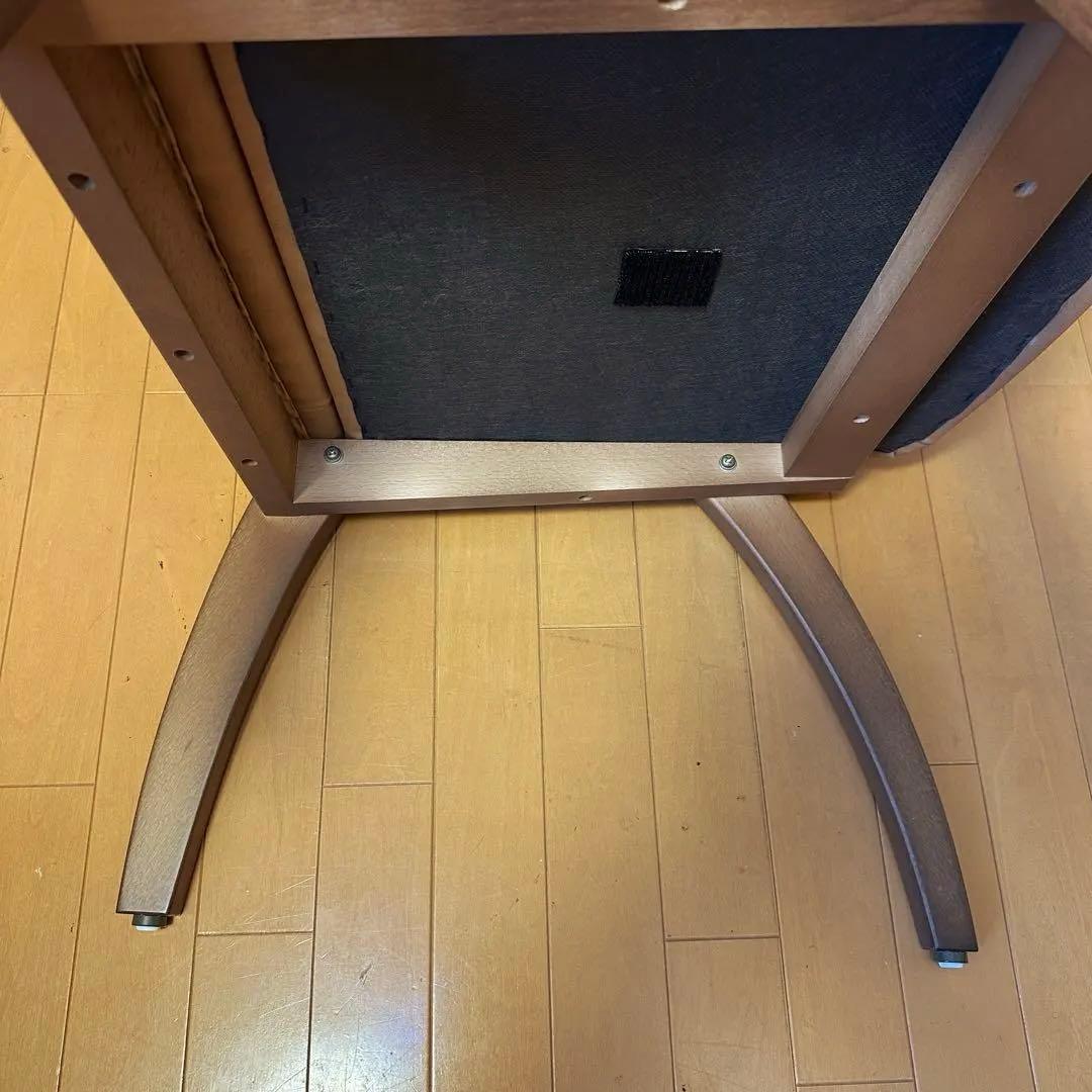 ポスチャーサポートチェア PSC-IV カラー：アーモンド