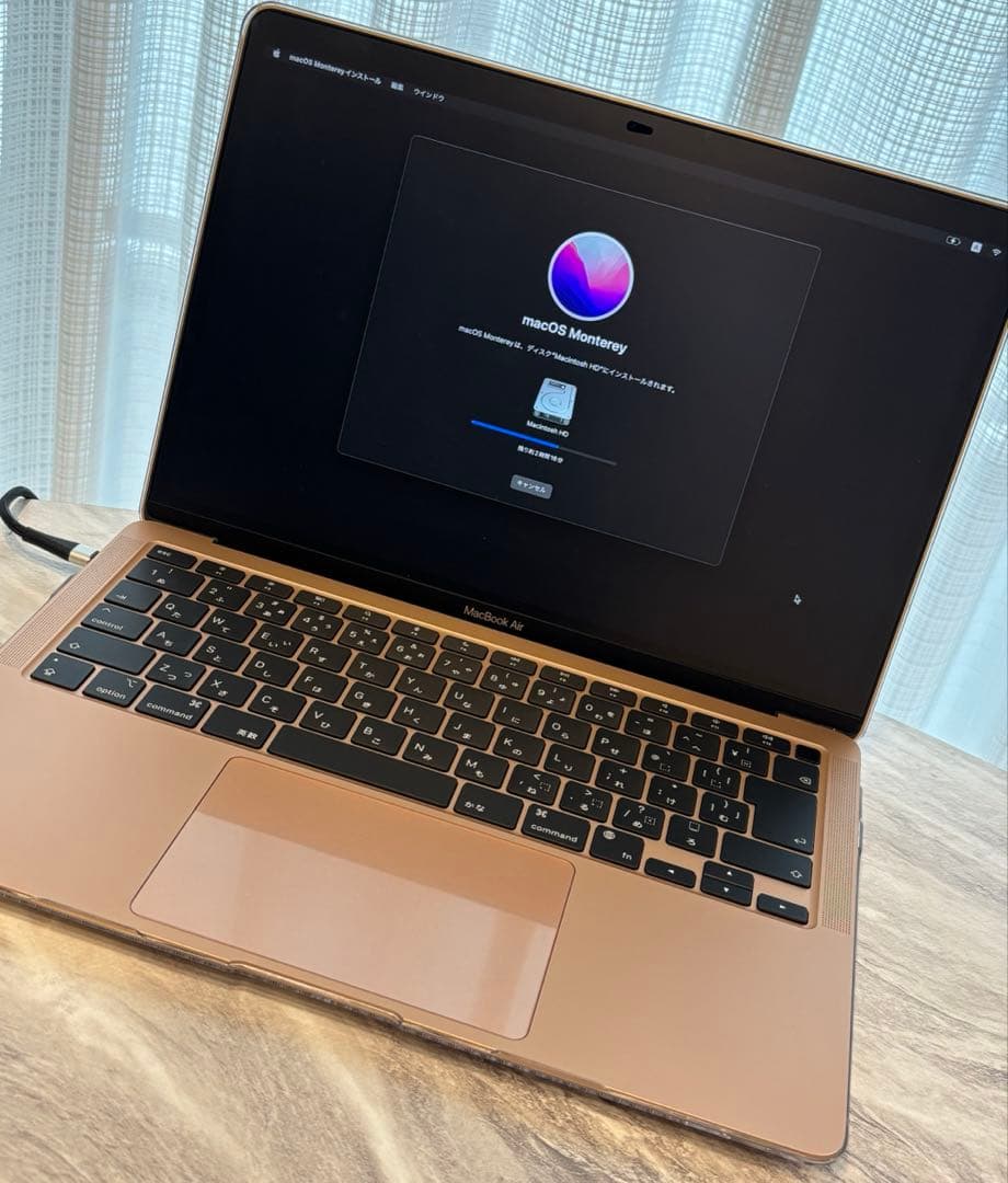MacBook Air M1 充放電回数8回 最大容量98%メモリ8GB 256