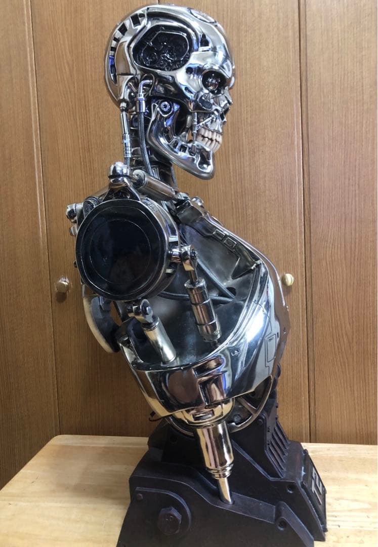 ターミネーター T-800 エンドスケルトン フィギュア バスト1/1
