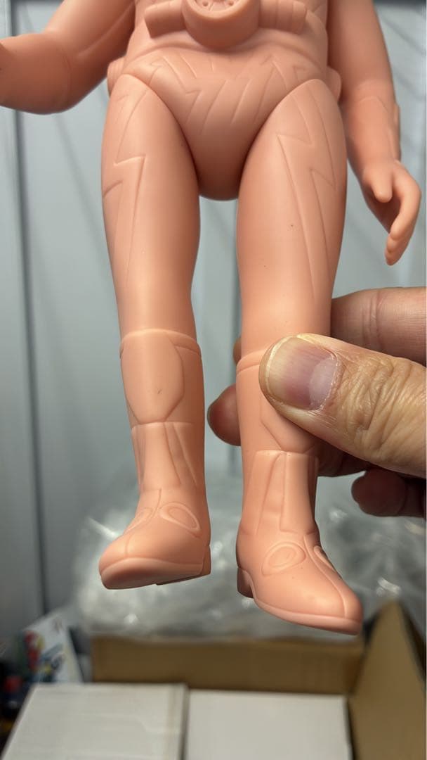 不良品 イナズマン　未塗装 面取れ　ソフビ 約25cm