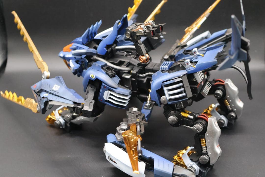 ゾイド　コトブキヤ　HMM ブレードライガー・フォルティス