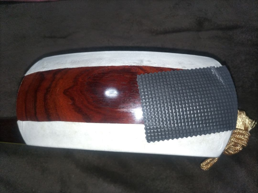 津軽三味線（子持ち綾杉胴）皮張り替え済み