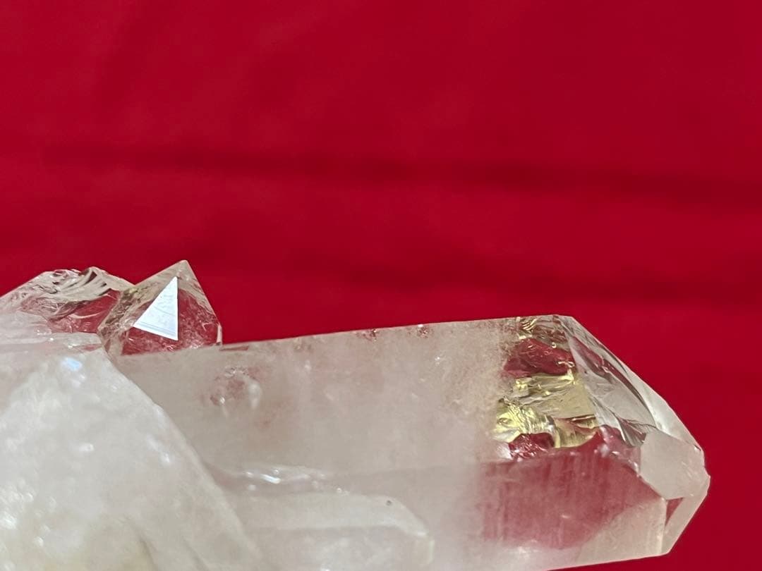 ミナスジェライス州 ブラジル産　水晶クラスター　クォーツ　155g　天然石　原石