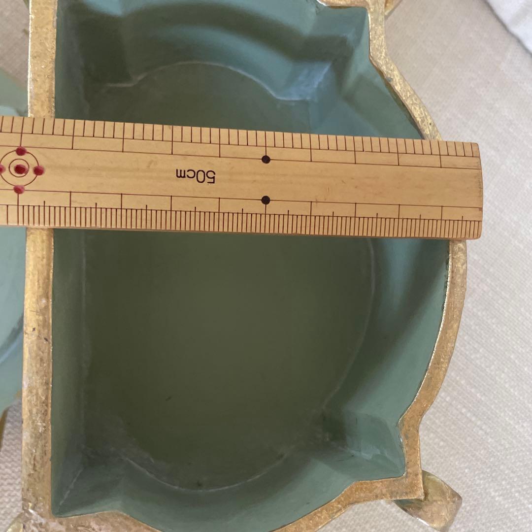 少し古いリボン柄小物アクセサリー入れ