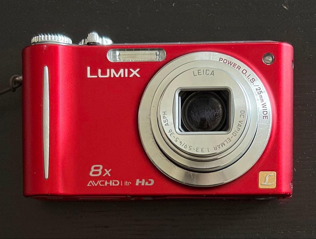 LUMIX コンパクトデジタルカメラ 8倍ズーム　DMC-ZX3