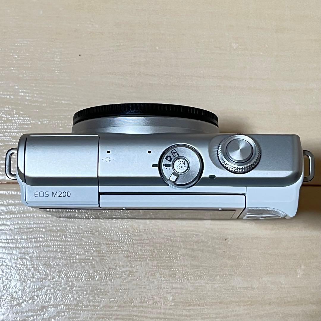 Canon ミラーレス一眼カメラ EOS M200 ダブルレンズキット ホワイト