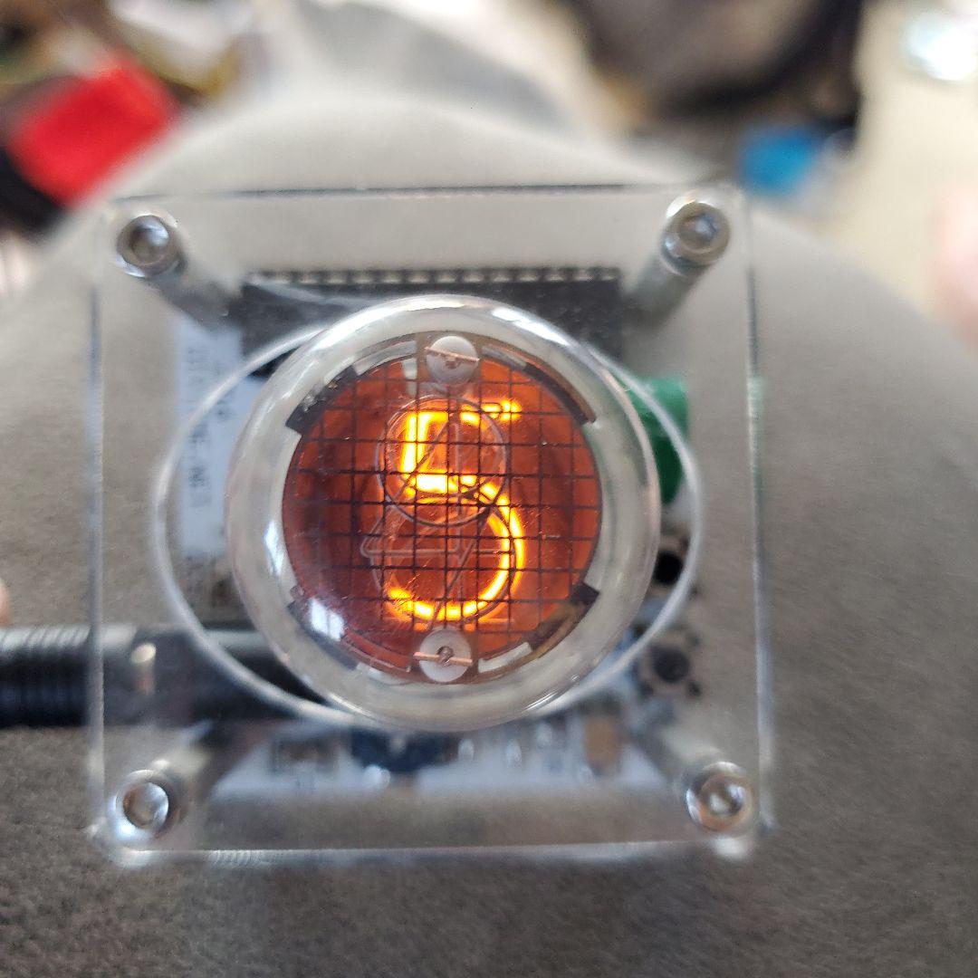 ニキシー管時計 クリアケース USB接続