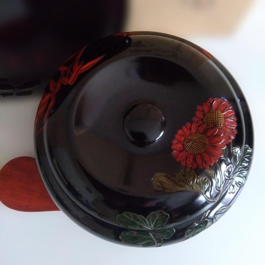 作者彫り付き漆塗りおひつ花模様 お盆しゃもじ付き