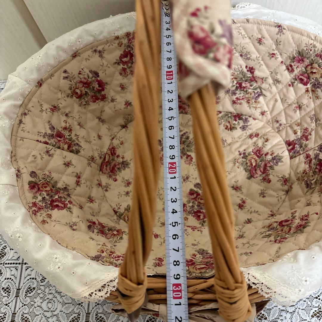 マニー　コラージュバスケット