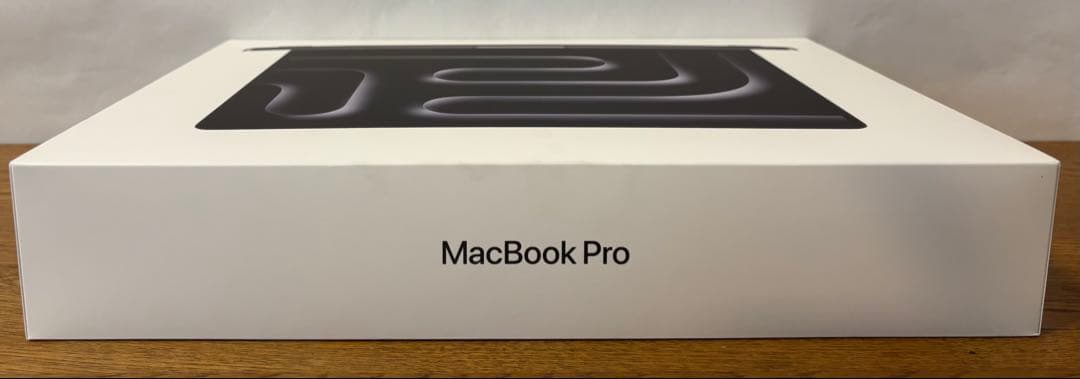 新品未開封　Apple MacBook Pro 14 (M5/24GB/1TB)
