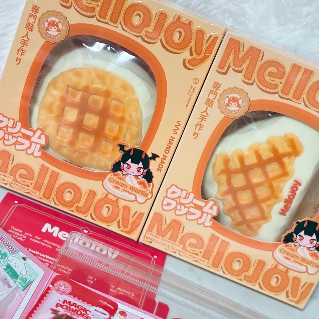 Mellojoy クリームワッフル 丸 三角 2つset スクイーズ