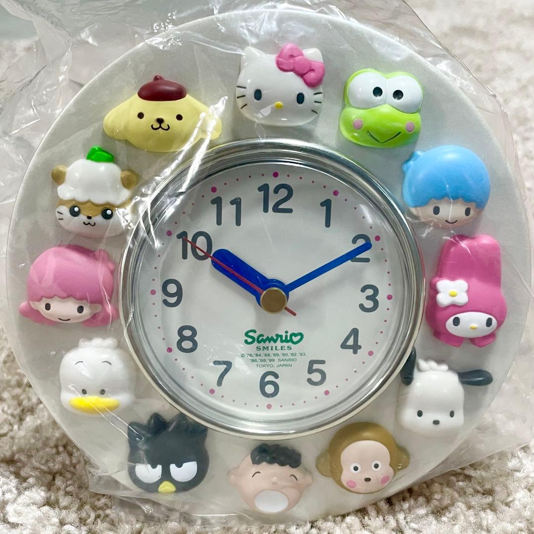 【未使用　非売品】1999年　キャラクターレリーフ　クロック　時計　ハローキティ