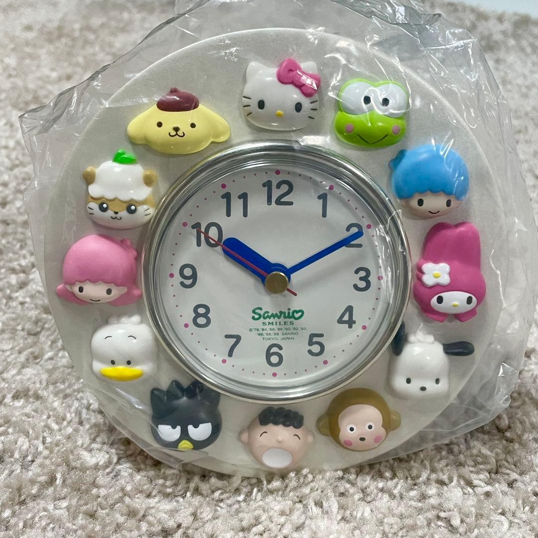 【未使用　非売品】1999年　キャラクターレリーフ　クロック　時計　ハローキティ