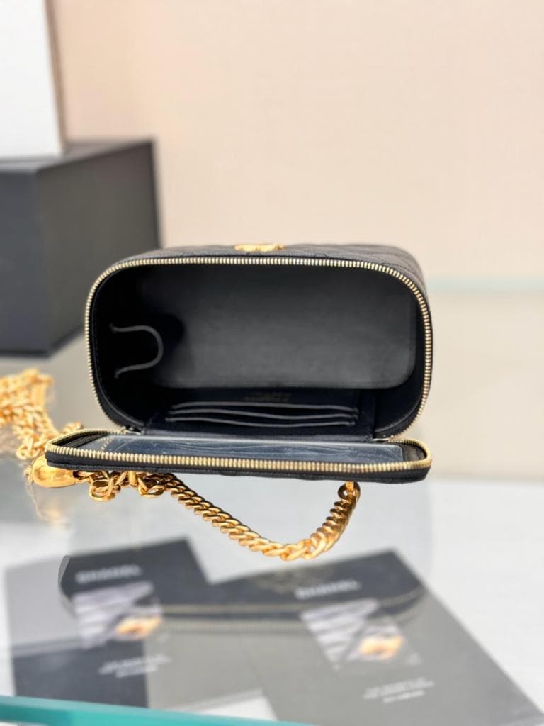 早い者勝ち ブラック ショルダーバッグ