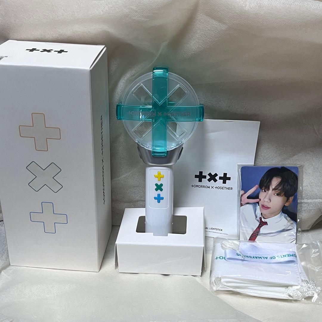 TXT公式ペンライト（付属トレカ：スビン）