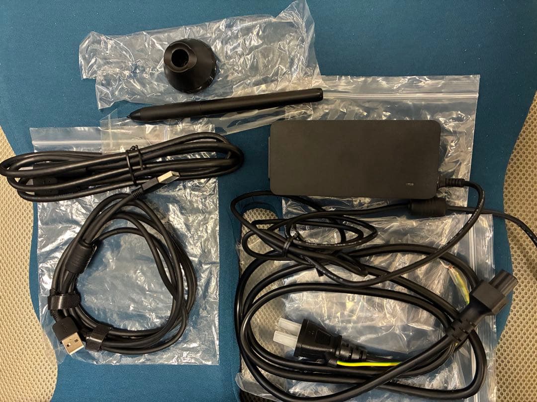 本日限定価格/【 GAOMON 】PD2200 21.5型 液タブ 黄ばみあり