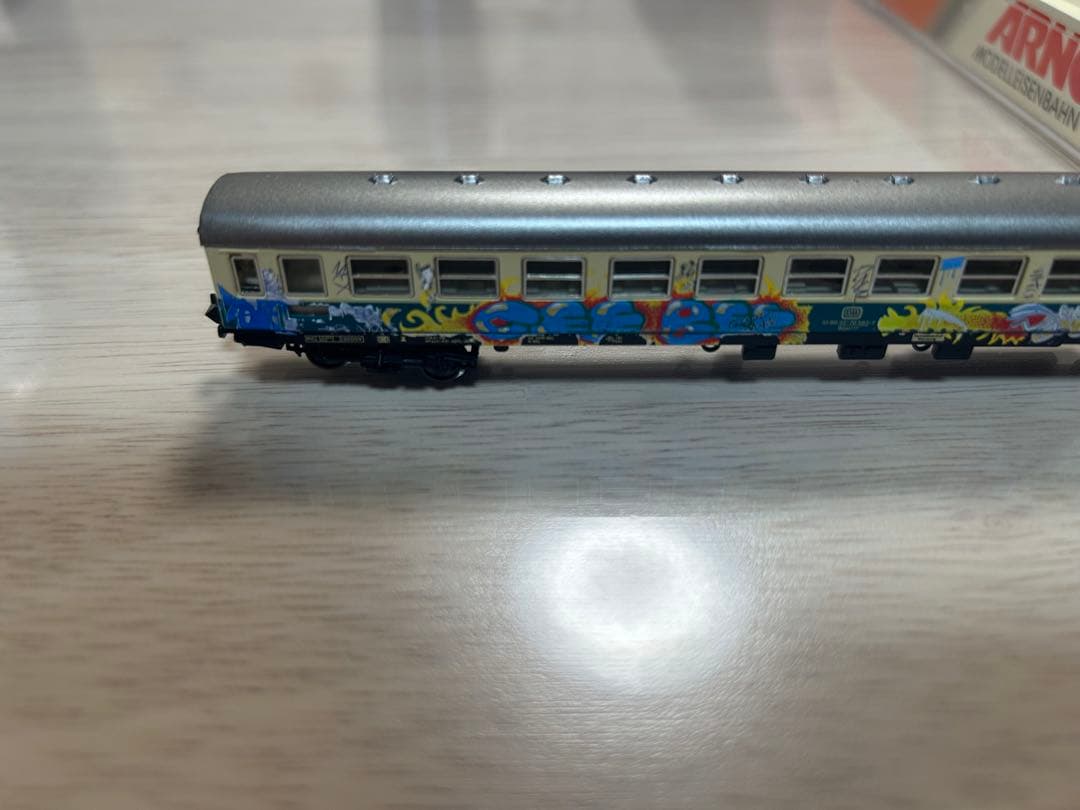 2両　Nゲージ 鉄道模型 グラフィティアートセット　欧州　ドイツ　アーノルド