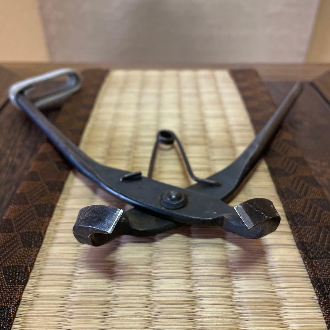 【盆栽道具】幹割鋏 倉吉式 バネ付き 止革付き・特殊L字型 200㎜【レア物】