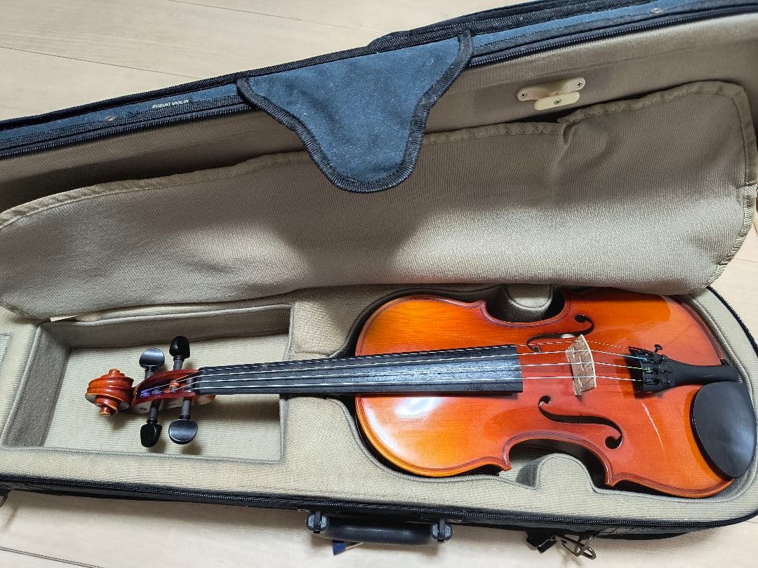 SUZUKI バイオリン 4/4サイズ 2014年製 ケース付き