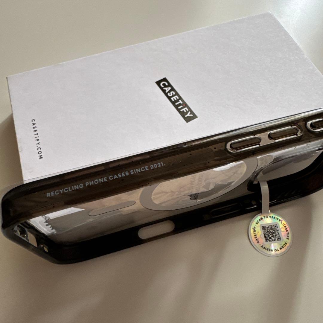 iPhoneアクセサリー CASETiFYMagSafe iPhone16 Girl and coffee