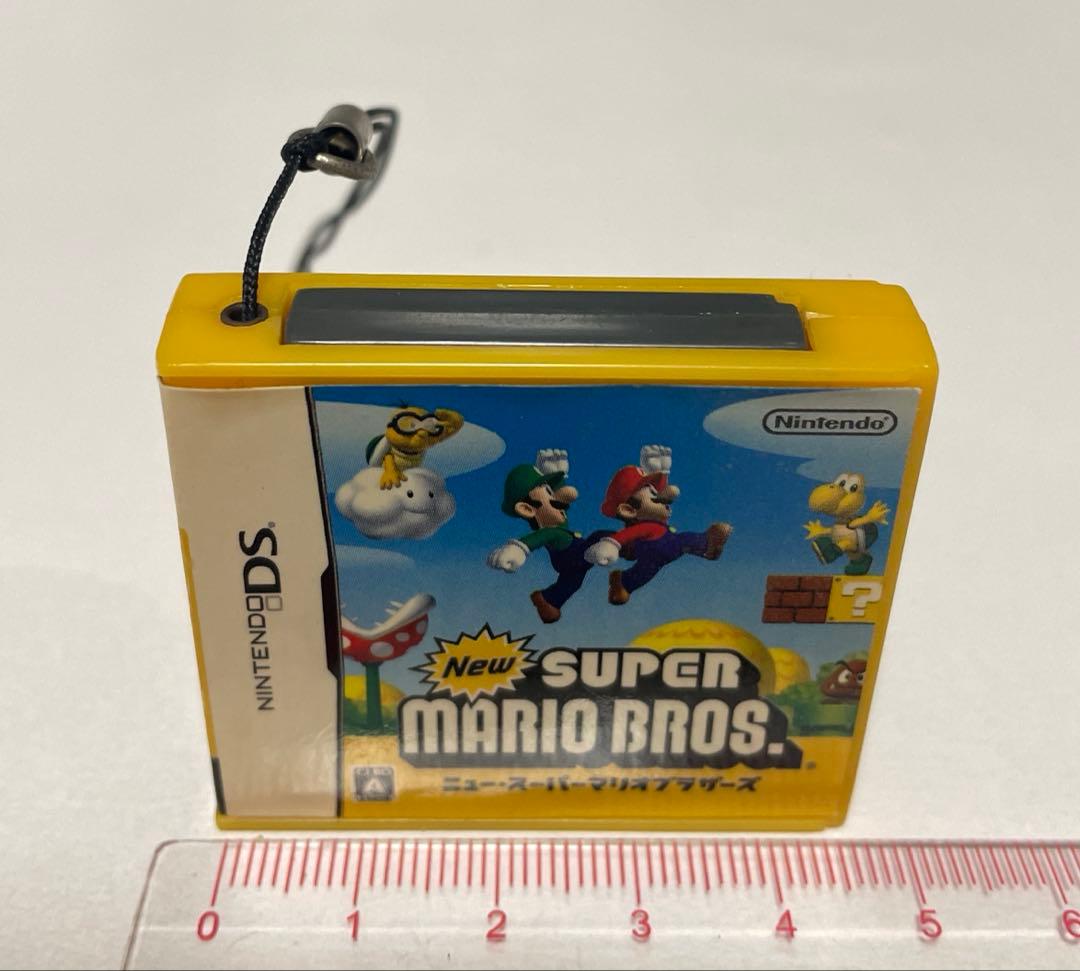ニュースーパーマリオブラザーズ ストラップ