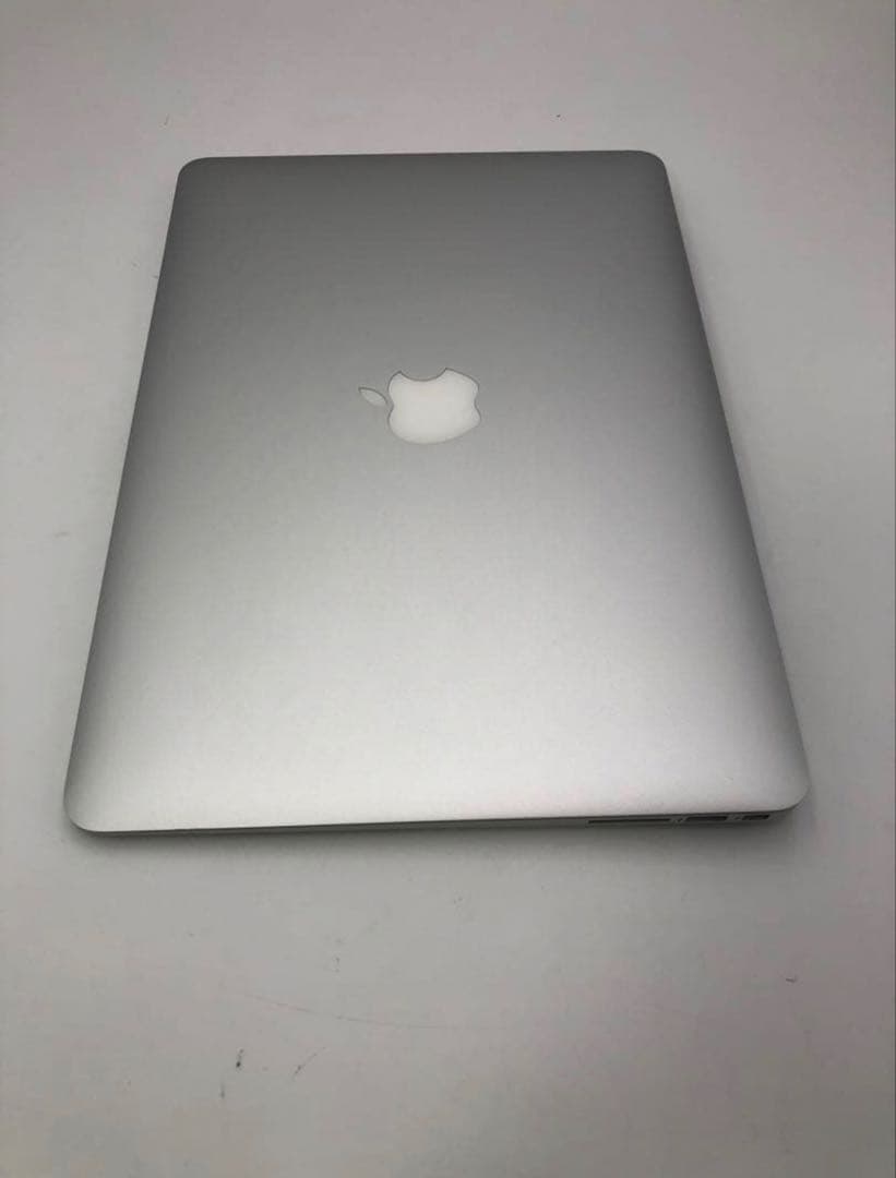 MacBook Air 13.3インチ シルバー